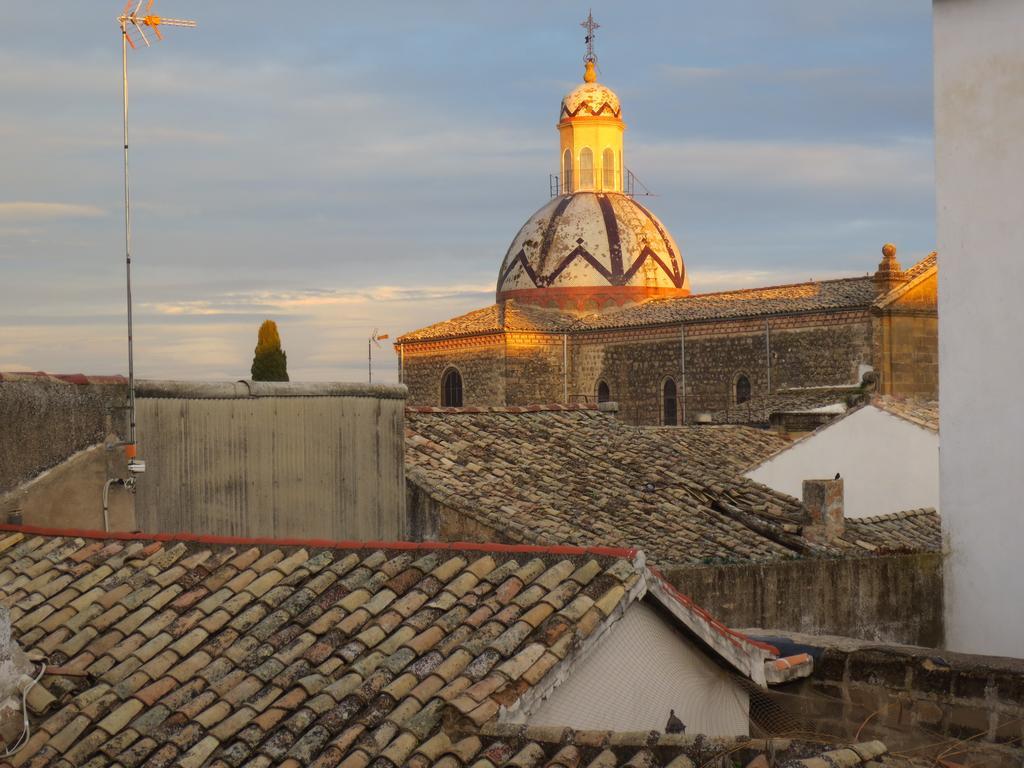 Apartamentos Turisticos El Losal Úbeda Exteriér fotografie